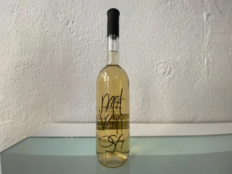 Vino blanco semidulce Malvarrosa