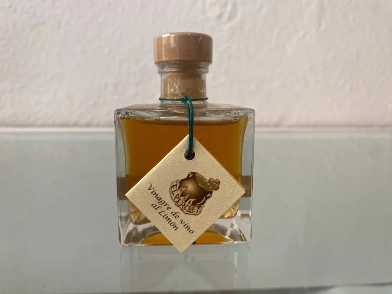 Vinagre pequeño de vino al Limón