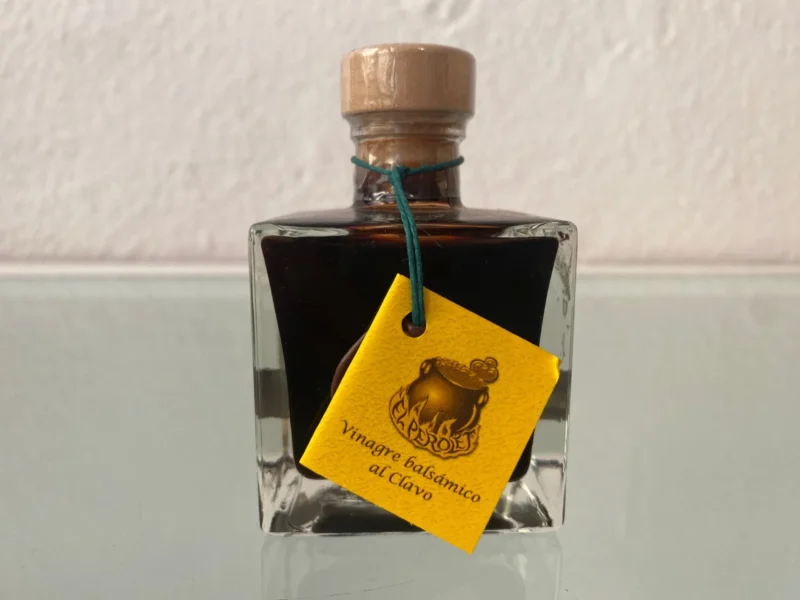 Vinagre pequeño balsámico al Clavo