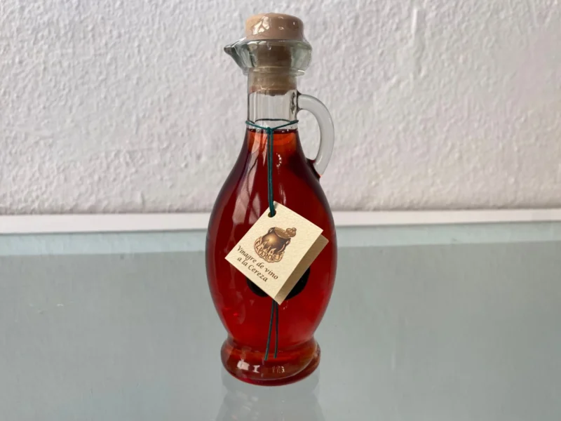 Vinagre mediano de vino a la Cereza