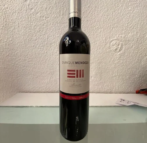 Vino Tinto Enrique Mendoza Pinot Noir