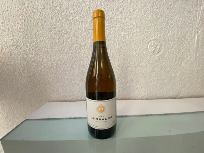 Vino Blanco Corrales