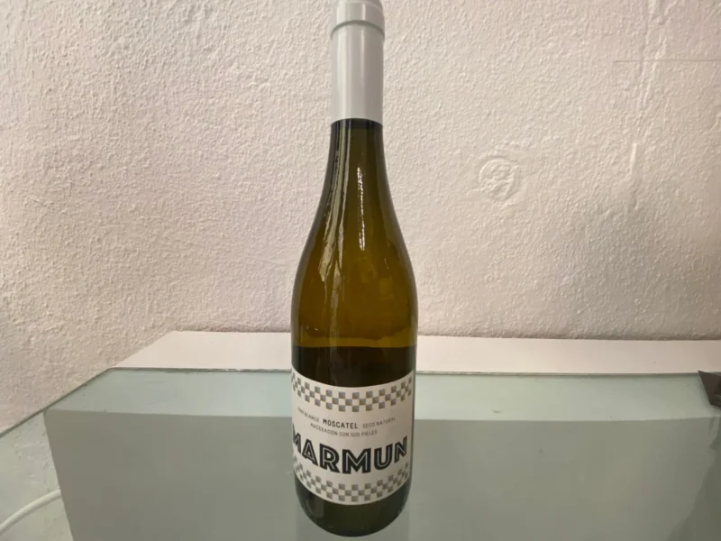 Vino blanco Marmun