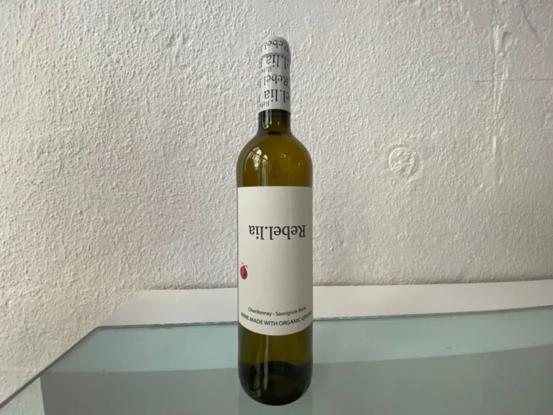 Vino blanco Rebel·lia