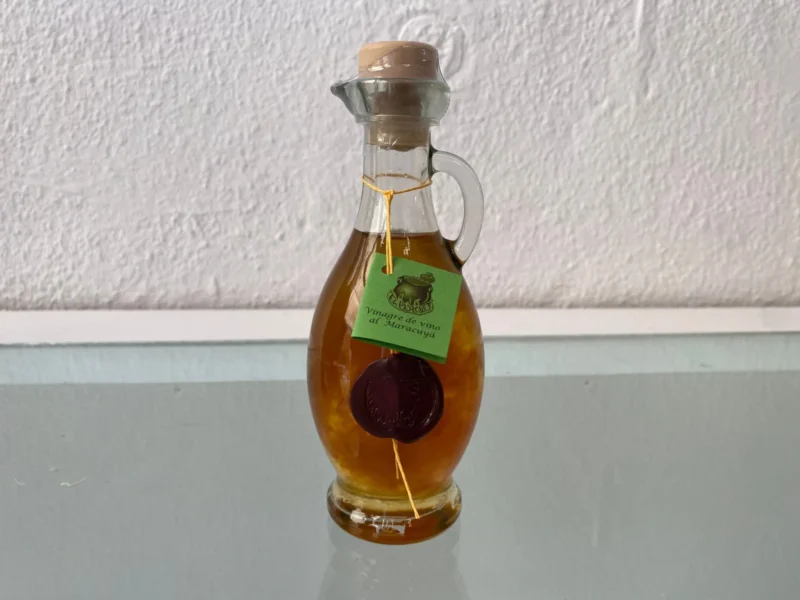 Vinagre mediano de vino al Maracuyá